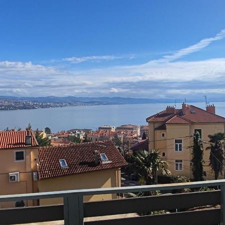 Hotel Ellena Sunshine à Opatija Extérieur photo