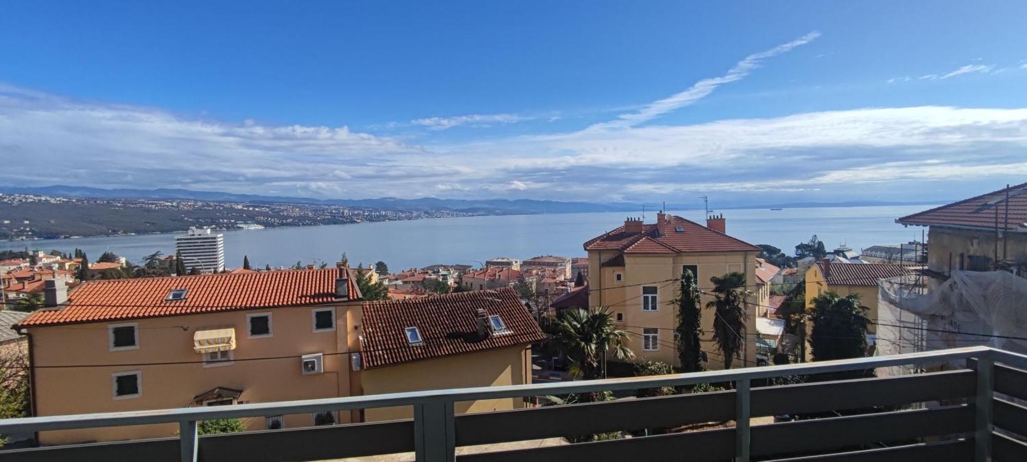 Hotel Ellena Sunshine à Opatija Extérieur photo